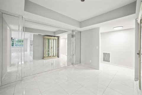 Condo in Aventura, Florida, 2 bedrooms  № 665419 - photo 5