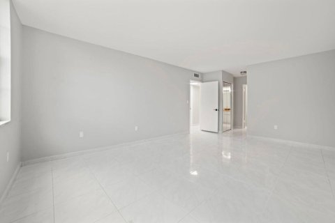 Condominio en venta en Aventura, Florida, 2 dormitorios, 157.28 m2 № 665419 - foto 4