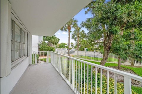 Copropriété à vendre à Aventura, Floride: 2 chambres, 157.28 m2 № 665419 - photo 13