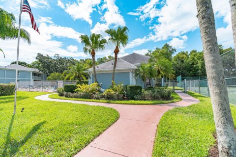 Copropriété à vendre à Stuart, Floride: 2 chambres, 111.48 m2 № 1186515 - photo 5