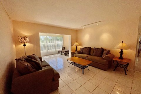 Condominio en venta en Margate, Florida, 2 dormitorios, 85.47 m2 № 1217169 - foto 16