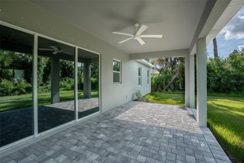 Casa en venta en Port Charlotte, Florida, 4 dormitorios, 225.38 m2 № 1340661 - foto 23