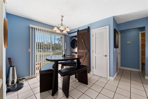 Condo in Tampa, Florida, 2 bedrooms  № 1421241 - photo 16