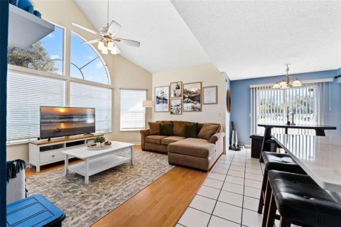 Condo in Tampa, Florida, 2 bedrooms  № 1421241 - photo 6