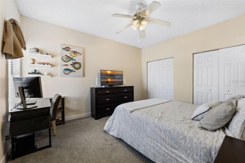 Condo in Tampa, Florida, 2 bedrooms  № 1421241 - photo 22