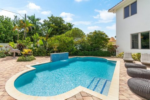 Casa en venta en Fort Lauderdale, Florida, 4 dormitorios, 389.26 m2 № 636735 - foto 20