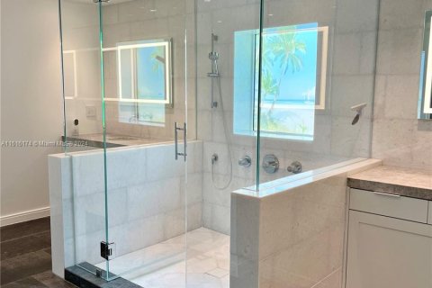 Copropriété à vendre à Miami Beach, Floride: 2 chambres, 118.91 m2 № 1238701 - photo 21