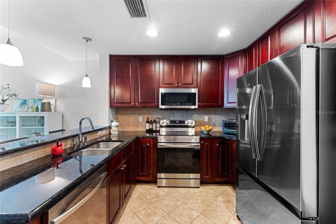 Condominio en venta en Orlando, Florida, 1 dormitorio, 91.04 m2 № 924090 - foto 13