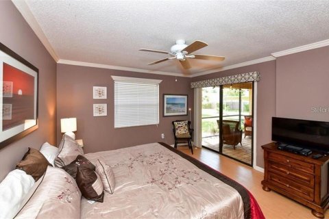 Copropriété à louer à Sarasota, Floride: 2 chambres, 102.19 m2 № 215800 - photo 25