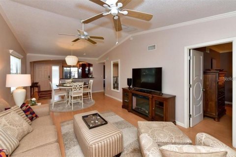 Copropriété à louer à Sarasota, Floride: 2 chambres, 102.19 m2 № 215800 - photo 13