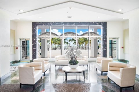 Copropriété à vendre à Miami Beach, Floride: 1 chambre, 119.19 m2 № 1271137 - photo 19