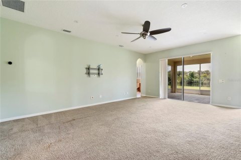 House in Land O' Lakes, Florida 5 bedrooms, 314.94 sq.m. № 1317979 - photo 13