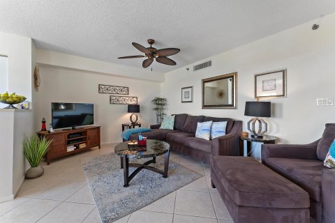 Condo in Jupiter, Florida, 1 bedroom  № 1116861 - photo 27