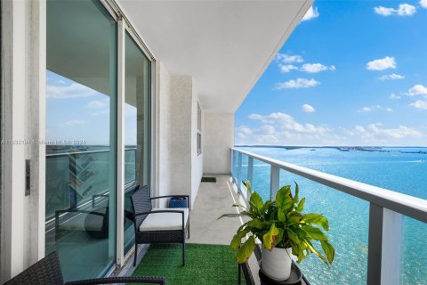 Condo in Miami, Florida, 1 bedroom  № 1294689 - photo 6