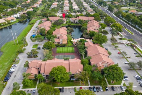 Copropriété à vendre à Coral Springs, Floride: 3 chambres, 108.32 m2 № 876518 - photo 16
