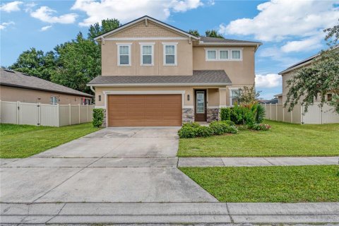 Casa en venta en Saint Cloud, Florida, 3 dormitorios, 174.19 m2 № 1378253 - foto 1