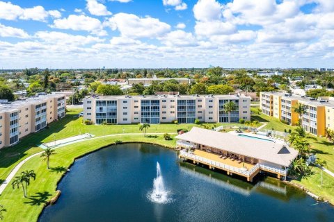Condominio en venta en Dania Beach, Florida, 2 dormitorios, 106.28 m2 № 1016170 - foto 28