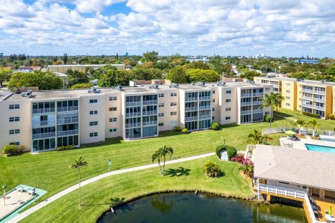 Condominio en venta en Dania Beach, Florida, 2 dormitorios, 106.28 m2 № 1016170 - foto 25