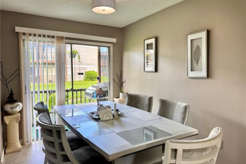 Condo in Orlando, Florida, 1 bedroom  № 1346567 - photo 10