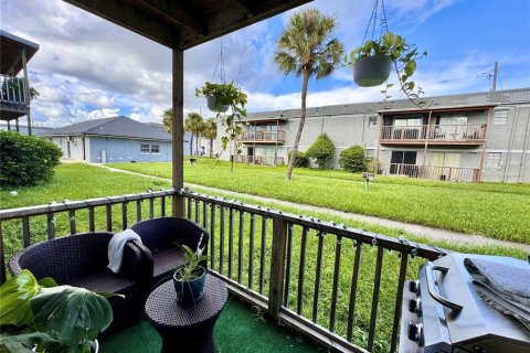 Condo in Orlando, Florida, 1 bedroom  № 1346567 - photo 20