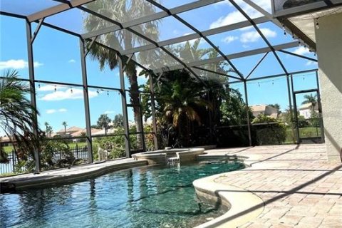 Casa en venta en Kissimmee, Florida, 4 dormitorios, 333.61 m2 № 886890 - foto 30
