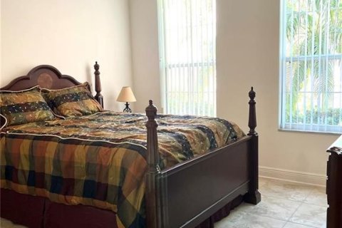Casa en venta en Kissimmee, Florida, 4 dormitorios, 333.61 m2 № 886890 - foto 19