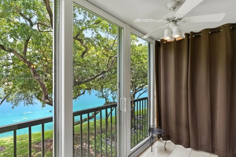 Condominio en venta en Pembroke Pines, Florida, 2 dormitorios, 112.13 m2 № 1236144 - foto 28
