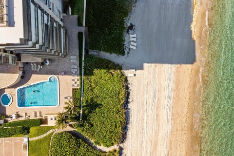 Copropriété à vendre à Highland Beach, Floride: 2 chambres, 123.65 m2 № 750462 - photo 1