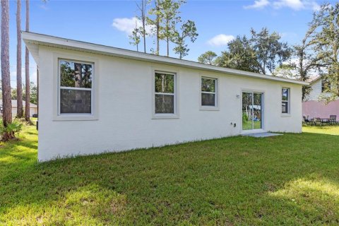 House in DeLand, Florida 3 bedrooms, 116.22 sq.m. № 1379987 - photo 29