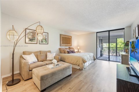 Condo in Hollywood, Florida, 2 bedrooms  № 1189019 - photo 6