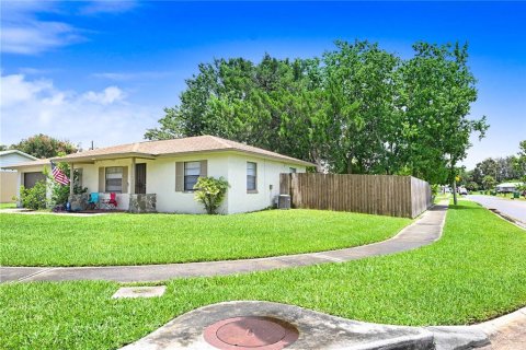 Villa ou maison à vendre à Cocoa, Floride: 3 chambres, 97.83 m2 № 1261853 - photo 24