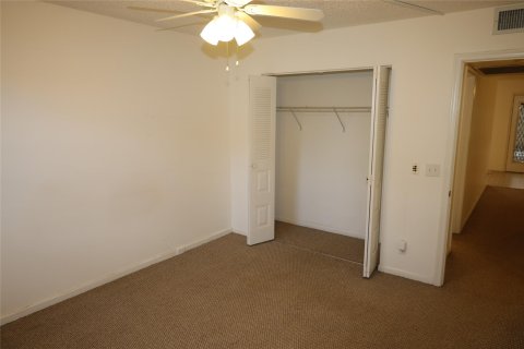 Condominio en venta en Pembroke Pines, Florida, 2 dormitorios, 88.54 m2 № 888013 - foto 5