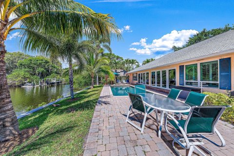 Villa ou maison à vendre à Jupiter, Floride: 3 chambres, 275.92 m2 № 1154291 - photo 3