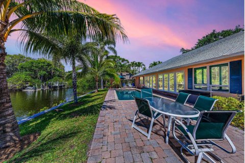 Villa ou maison à vendre à Jupiter, Floride: 3 chambres, 275.92 m2 № 1154291 - photo 2