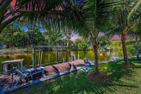 Villa ou maison à vendre à Jupiter, Floride: 3 chambres, 275.92 m2 № 1154291 - photo 1