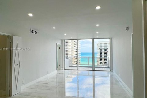 Condominio en venta en Miami Beach, Florida, 2 dormitorios, 95.69 m2 № 1238072 - foto 29