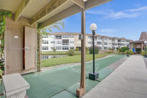 Copropriété à vendre à Lauderdale Lakes, Floride: 2 chambres, 87.7 m2 № 1237547 - photo 22