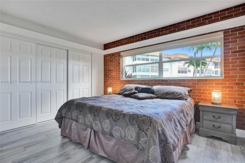 Copropriété à vendre à Lauderdale Lakes, Floride: 2 chambres, 87.7 m2 № 1237547 - photo 8