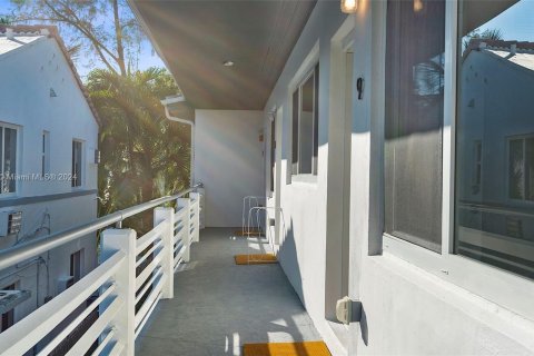 Immobilier commercial à vendre à Miami Beach, Floride: 729.47 m2 № 1238071 - photo 24