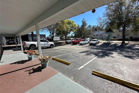 Commercial property in Orange City, Florida 227.42 sq.m. № 982234 - photo 3