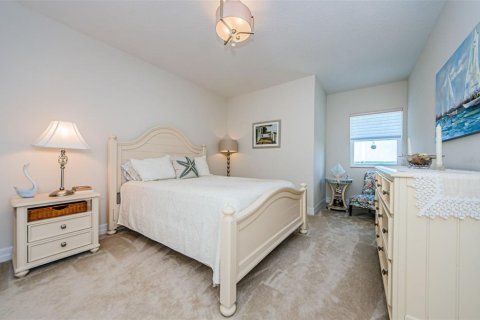 Condo in New Port Richey, Florida, 3 bedrooms  № 1133841 - photo 27