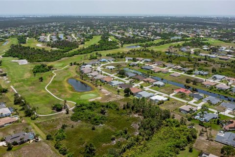 Terreno en venta en Rotonda, Florida № 1190758 - foto 12