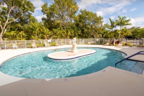 Copropriété à vendre à Pembroke Pines, Floride: 1 chambre, 65.22 m2 № 1375878 - photo 14