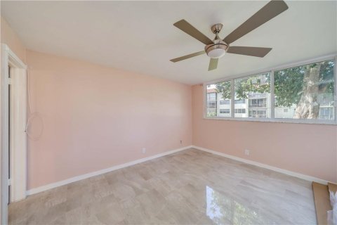Condominio en venta en Pembroke Pines, Florida, 2 dormitorios, 108.7 m2 № 941301 - foto 8