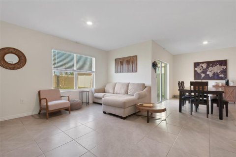 Casa en venta en Wesley Chapel, Florida, 4 dormitorios, 171.5 m2 № 1394043 - foto 29