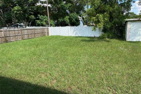 Casa en venta en Clearwater, Florida, 2 dormitorios, 96.62 m2 № 1394057 - foto 14