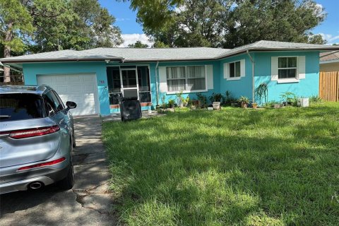 Casa en venta en Clearwater, Florida, 2 dormitorios, 96.62 m2 № 1394057 - foto 1