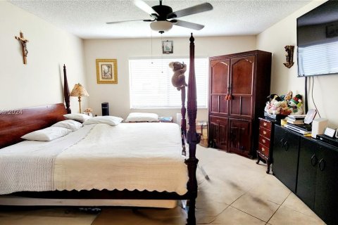 Copropriété à vendre à Weston, Floride: 2 chambres, 116.69 m2 № 1359008 - photo 9