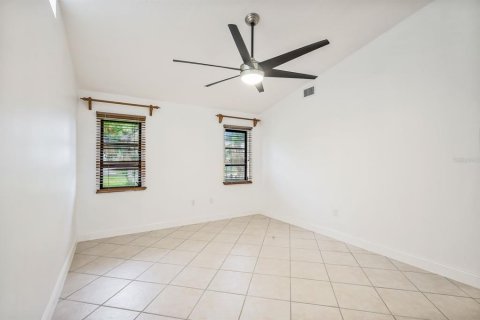 Casa en venta en Port Charlotte, Florida, 3 dormitorios, 165.09 m2 № 929084 - foto 20