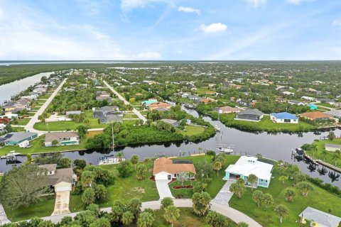 Casa en venta en Port Charlotte, Florida, 3 dormitorios, 165.09 m2 № 929084 - foto 5